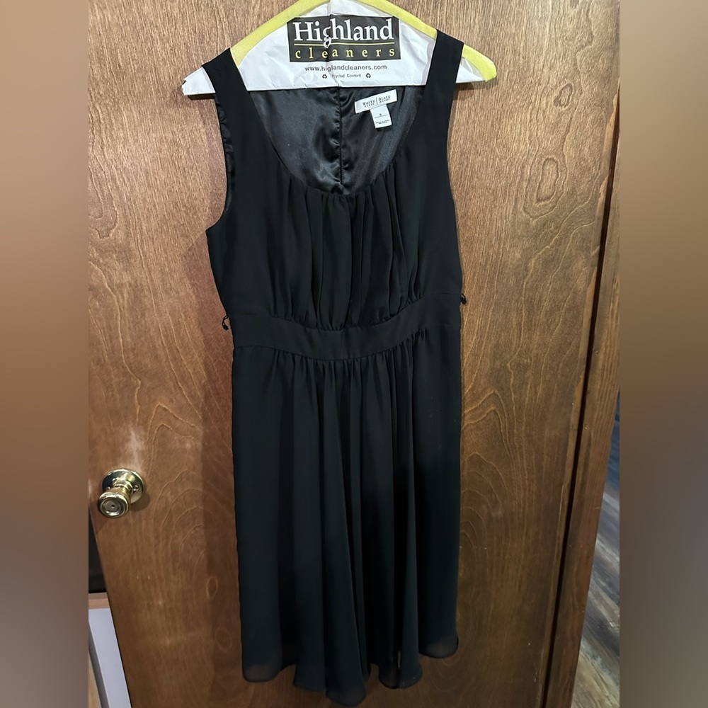 White House Black Market women’s dress.  Size 6.  With scarf, beautiful!!